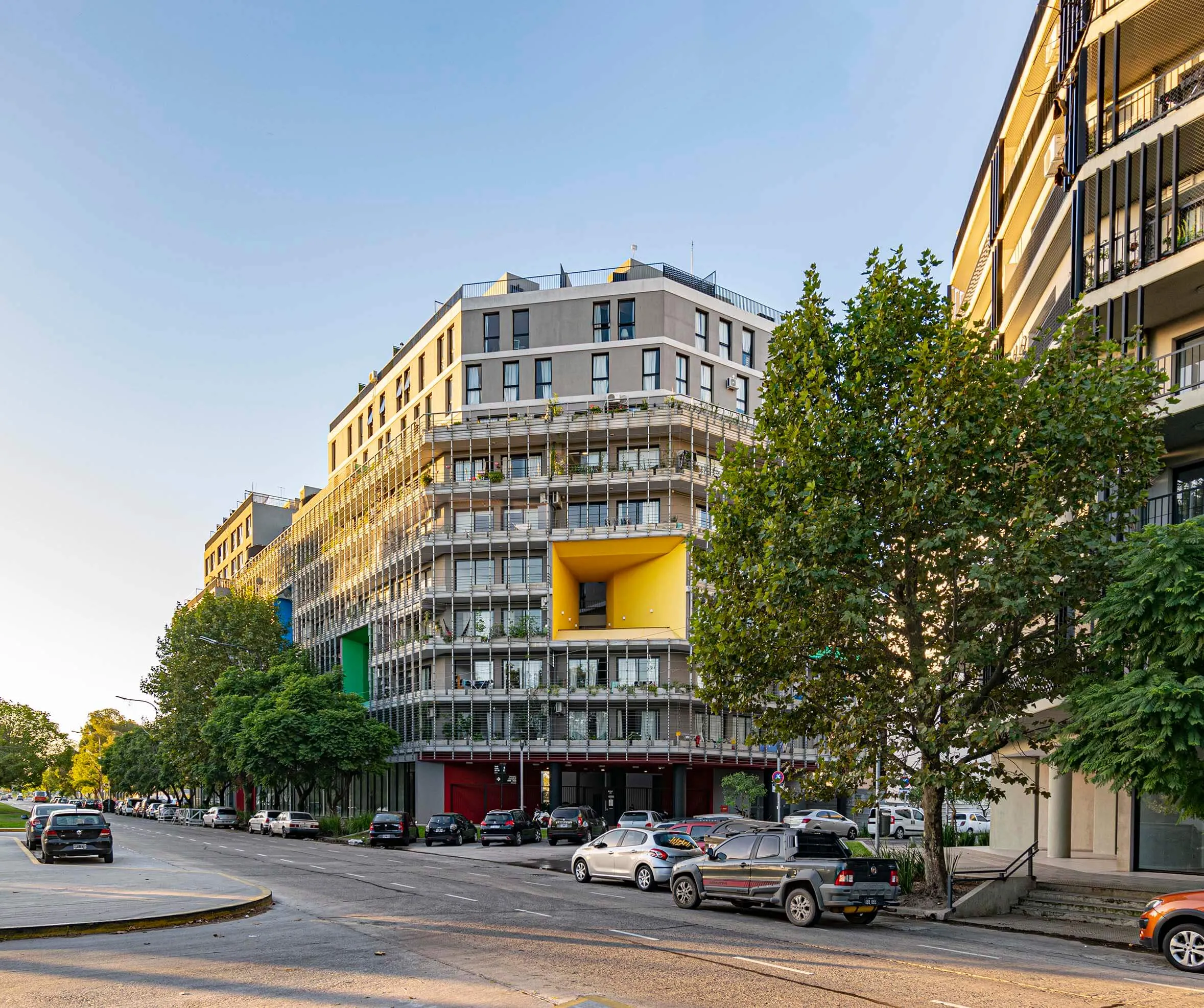 Vista exterior de fachada 02 - Viviendas Villa Olímpica, Ciudad de Buenos Aires, Argentina.